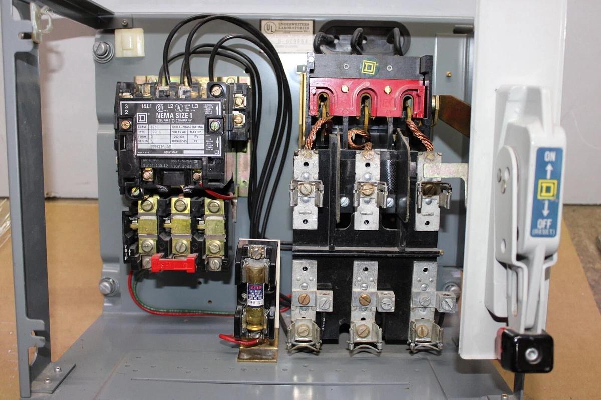 Used SQUARE D MOTOR CONTROL BUCKET MCC 8998-NC-403 NEMA 1 12" W/ 8536-SCO-3