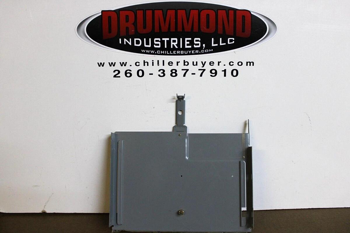 Used SQUARE D MCC MOTOR CONTROL BUCKET SHELF MODEL 6 PAN DIVIDER MIDSHELF