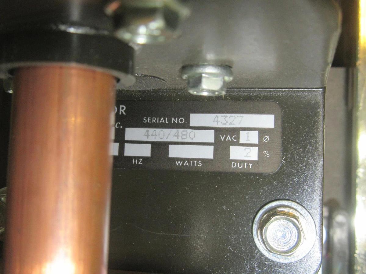 Used 600 A ONAN / CUMMINS AUTOMATIC TRANSFER SWITCH 480 V  3 PH BYPASS 0306-4171-21