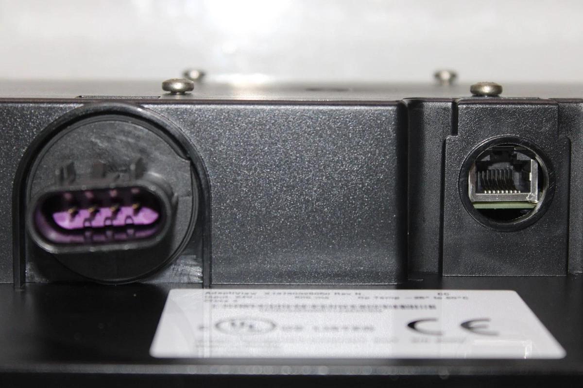 Used TRANE ADAPTIVIEW CHILLER DISPLAY TOUCH SCREEN X13760326050 REV. N 24 VDC