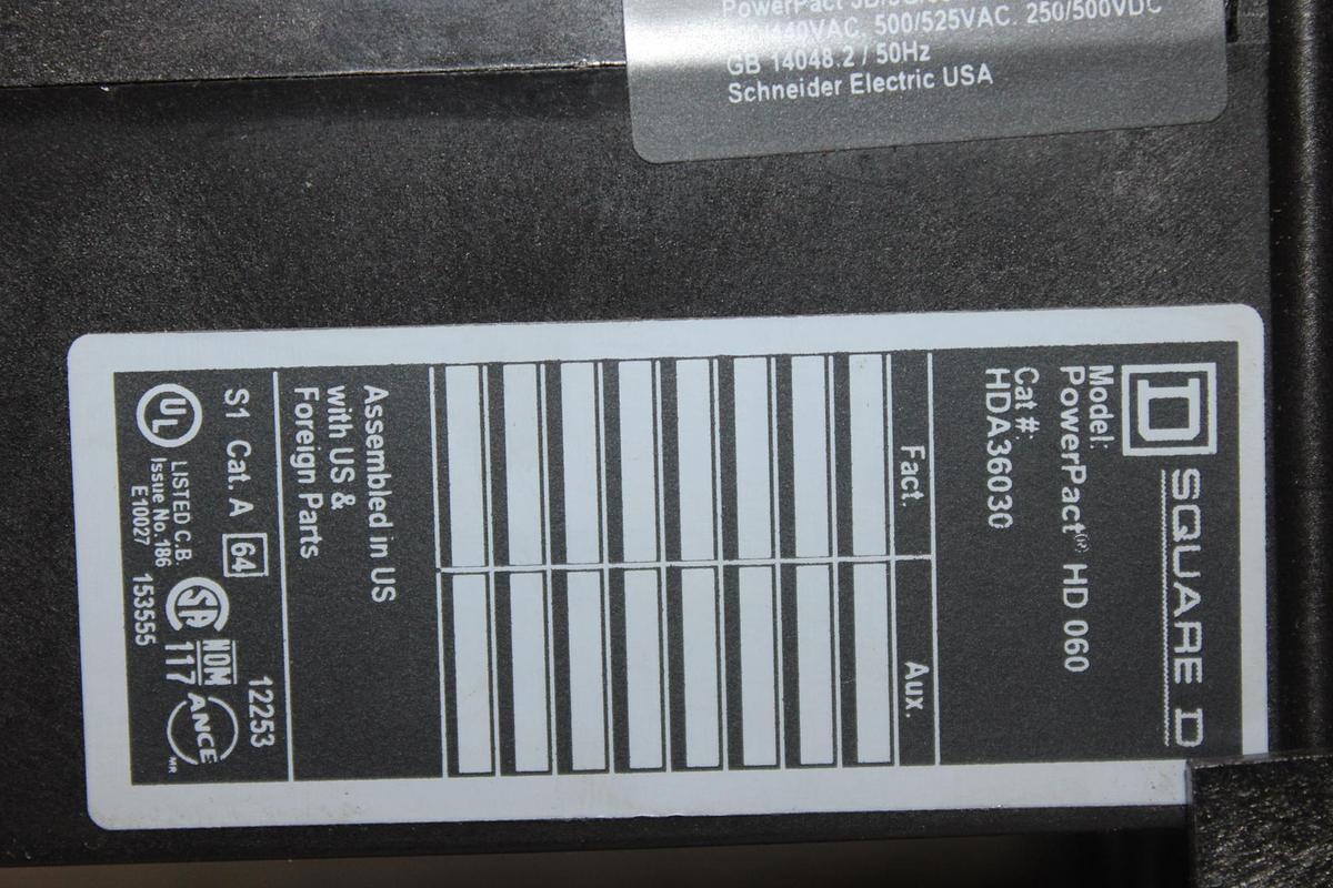 Used SQUARE D I-LINE CIRCUIT BREAKER LC36300 300 AMP 600 VAC 3-POLE