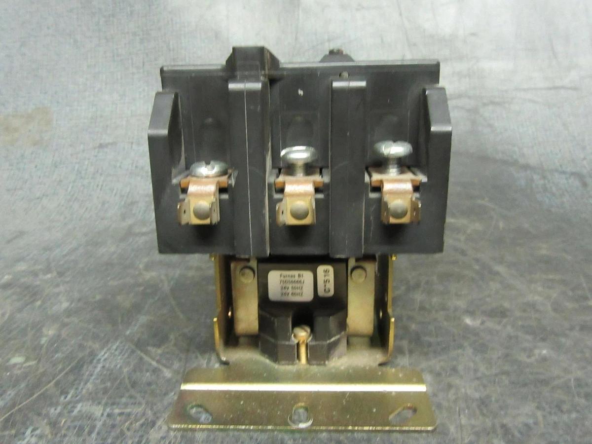 Used FURNAS DEFINITE PURPOSE CONTACTOR 42FE35AJ636R 600V 75A 3-POLE 3-PHASE COIL: 24V