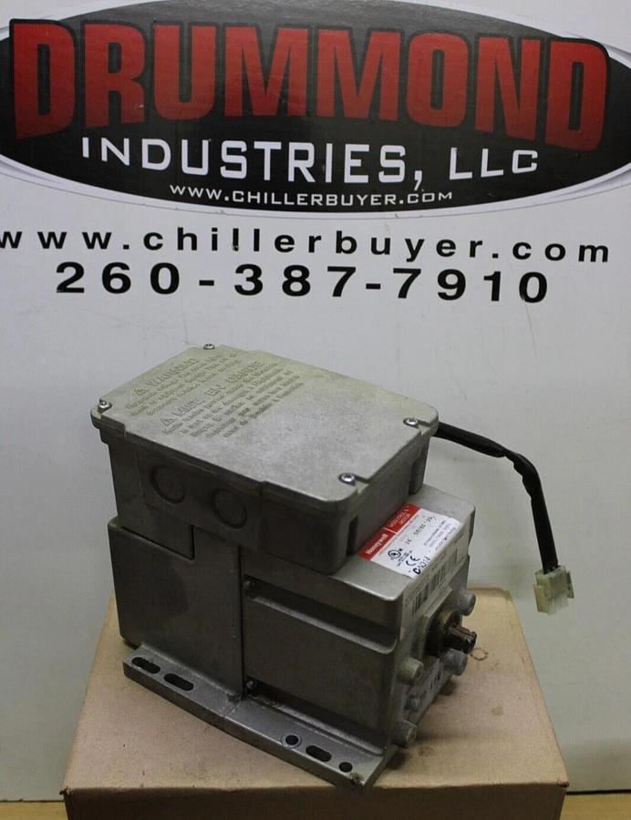 Used HONEYWELL MODULTROL IV MOTOR ACTUATOR M7282A1022 20 VA 24 VOLT X13610457-01
