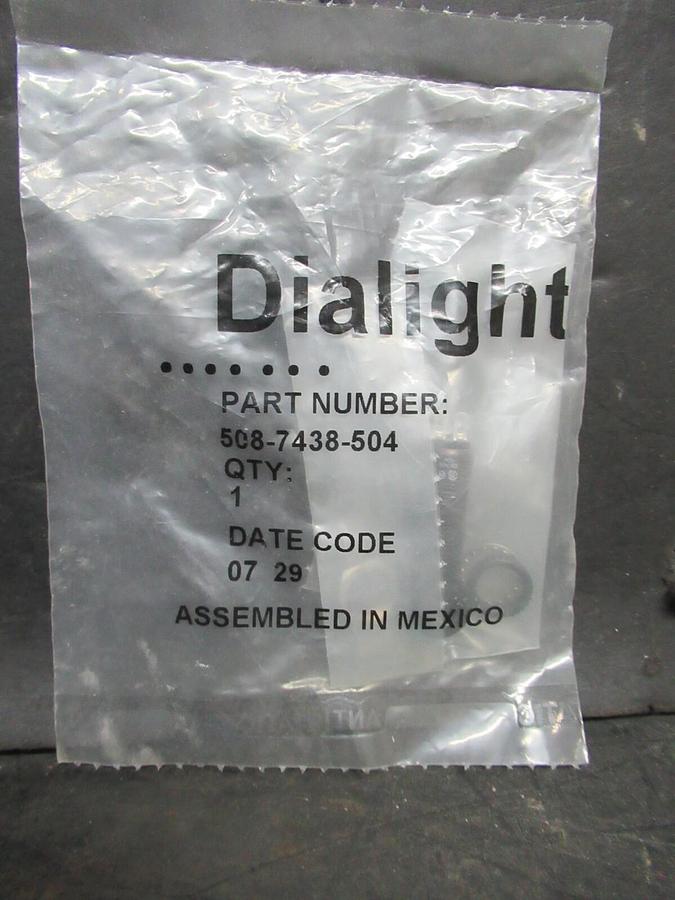 NEW IN BAG DIALIGHT 508-7438-504 INDICATOR LIGHT **WARRANTY INCLUDED**