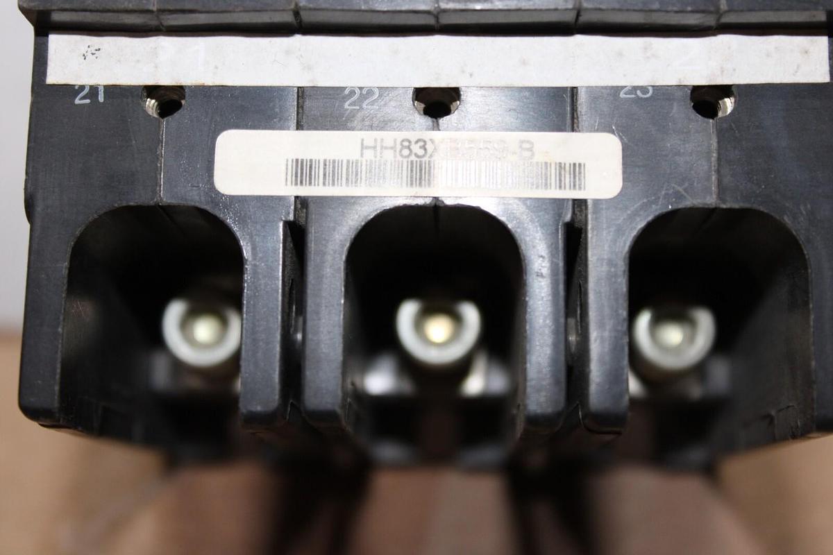 Used AIRPAX CIRCUIT BREAKER 3-POLE 219-3-2600-559 36.3-41.7 AMP 600V 50/60 HZ