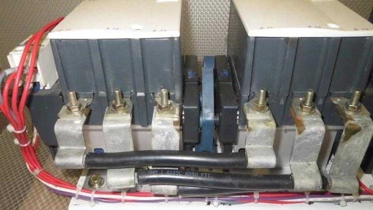 Used SQUARE D TELEMECANIQUE WYE DELTA CONTACTORS LC1-F115 30GX400749 8930CEQ6207G1