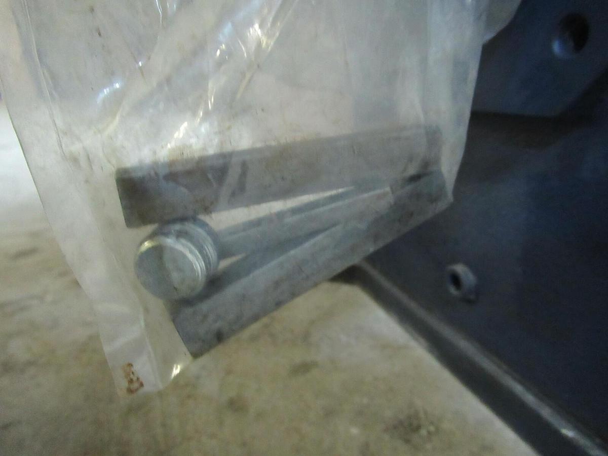 2.1 HP GROVE GEAR IRONMAN GR8320024.00 60:1 RATIO GRG-U-832-60-D DOUBLE 1.5" OUT