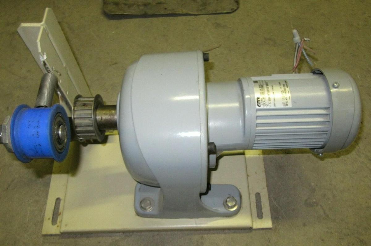Used GTR 3-PHASE INDUCTION MOTOR GEAR REDUCER G3LM-40-600-T020WX 0.2 kW 0.53A 380V