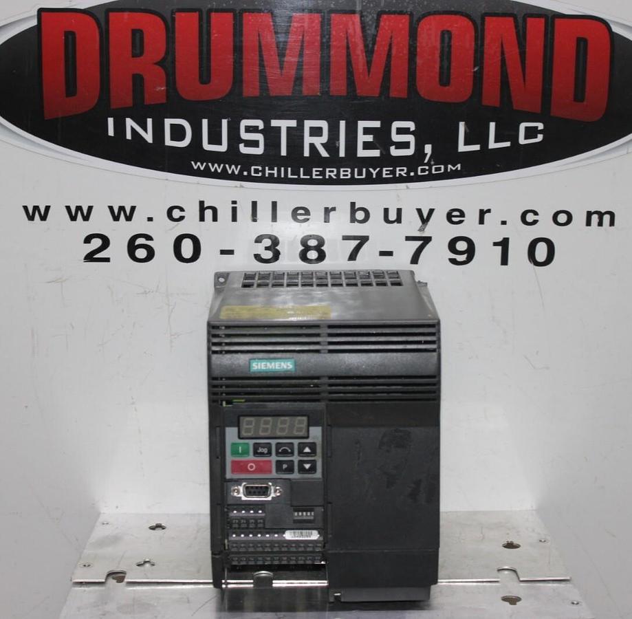 Used SIEMENS MICROMASTER VECTOR DRIVE 6SE3215-2CB40 240V 5.5 AMP 1.5 HP