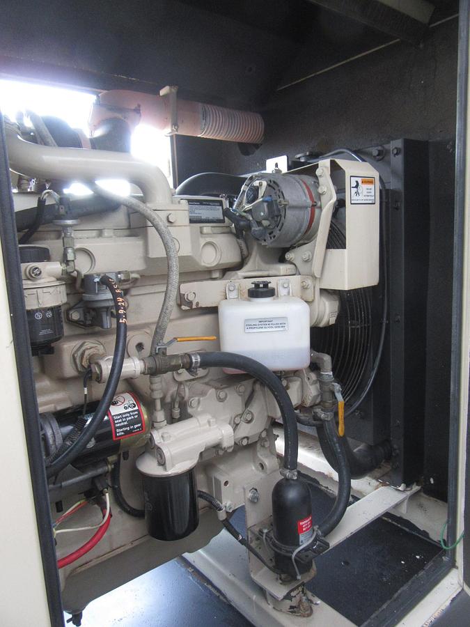 Used 60 KW DIESEL GENERATOR KATOLIGHT 120/240V RE-CONNECTABLE SOUND ENCLOSED 884HRS