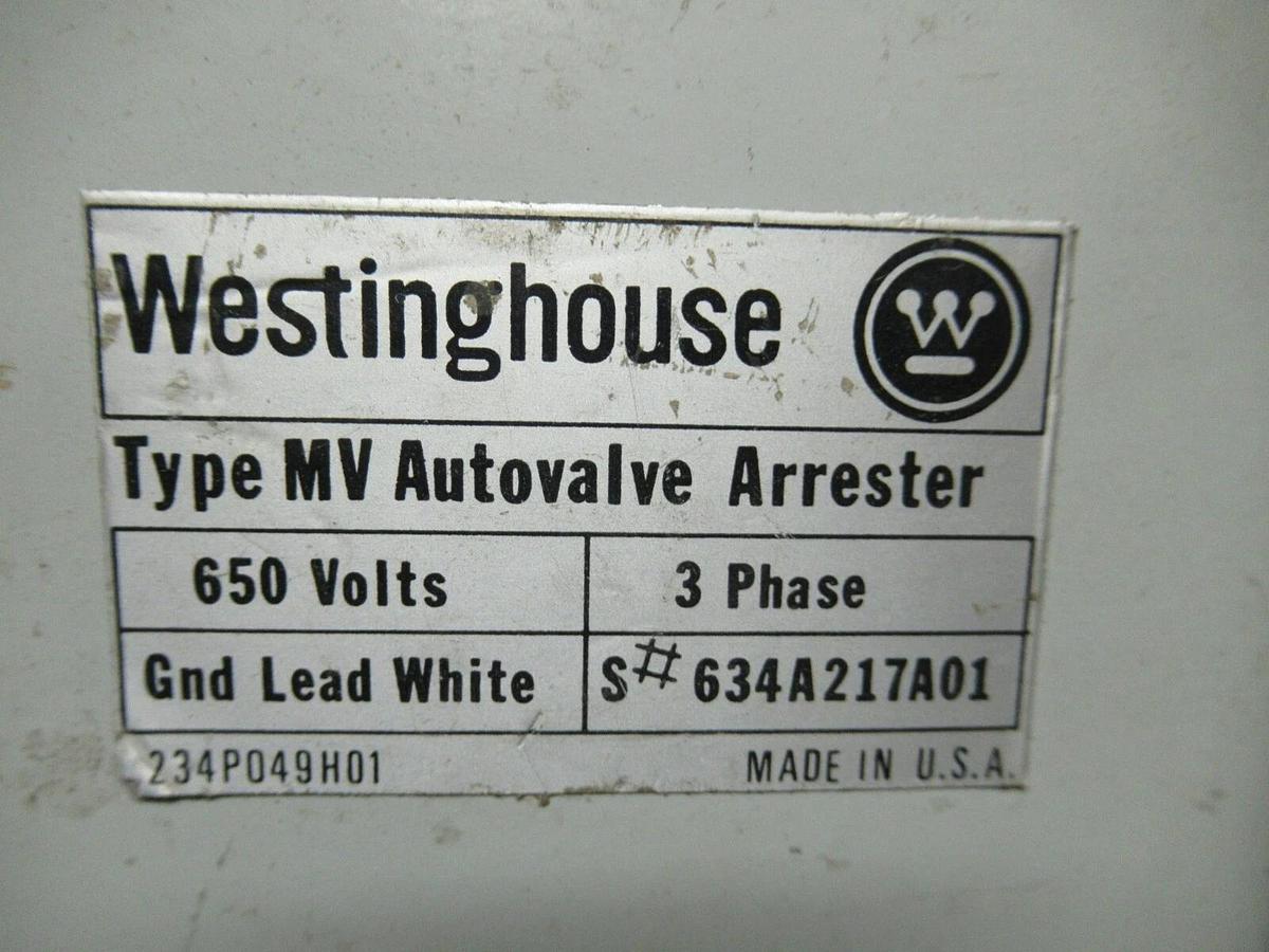 Used WESTINGHOUSE TYPE MV AUTOVALVE ELECTRIC SURGE ARRESTER 650 VAC 3 PHASE SUPRESSER