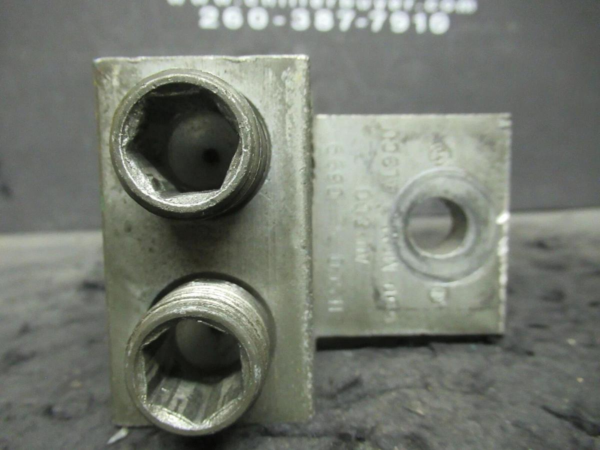 Used (3) QTY ILSCO D899 2 (DOUBLE) BARREL MECHANICAL CONNECTOR LUG TAPS 600MCM - 2