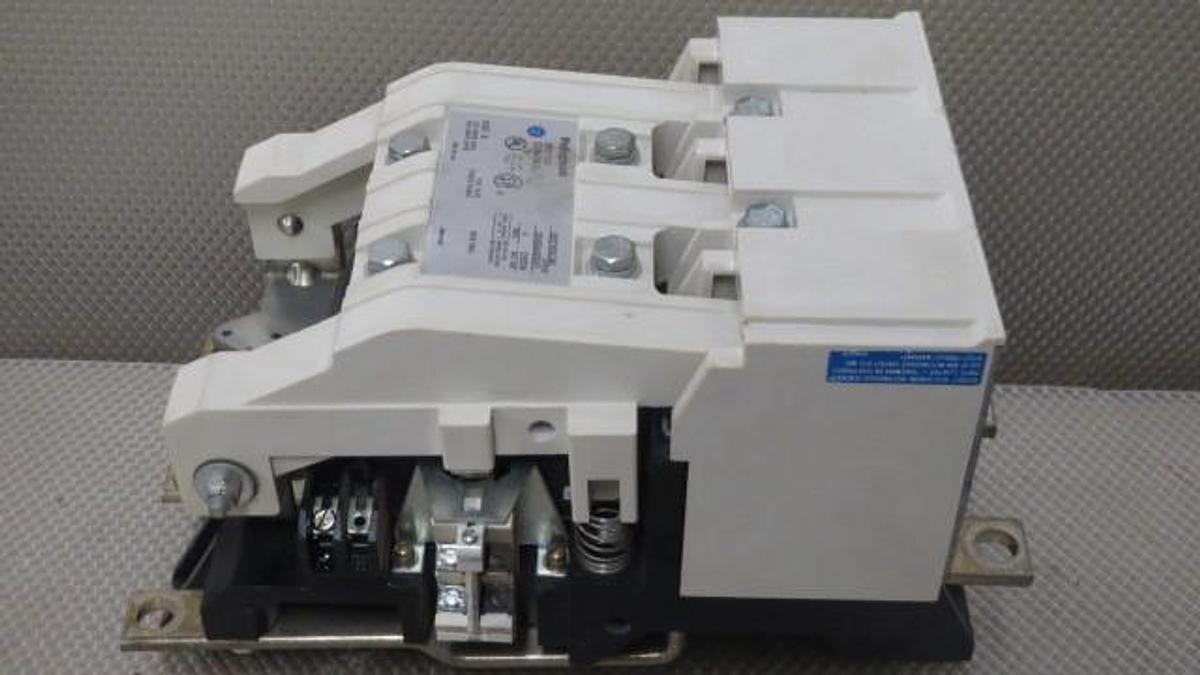 Used WESTINGHOUSE MOTOR CONTROL STARTER SIZE 5 270/300 AMP 600 VAC MODEL A201K5CAC