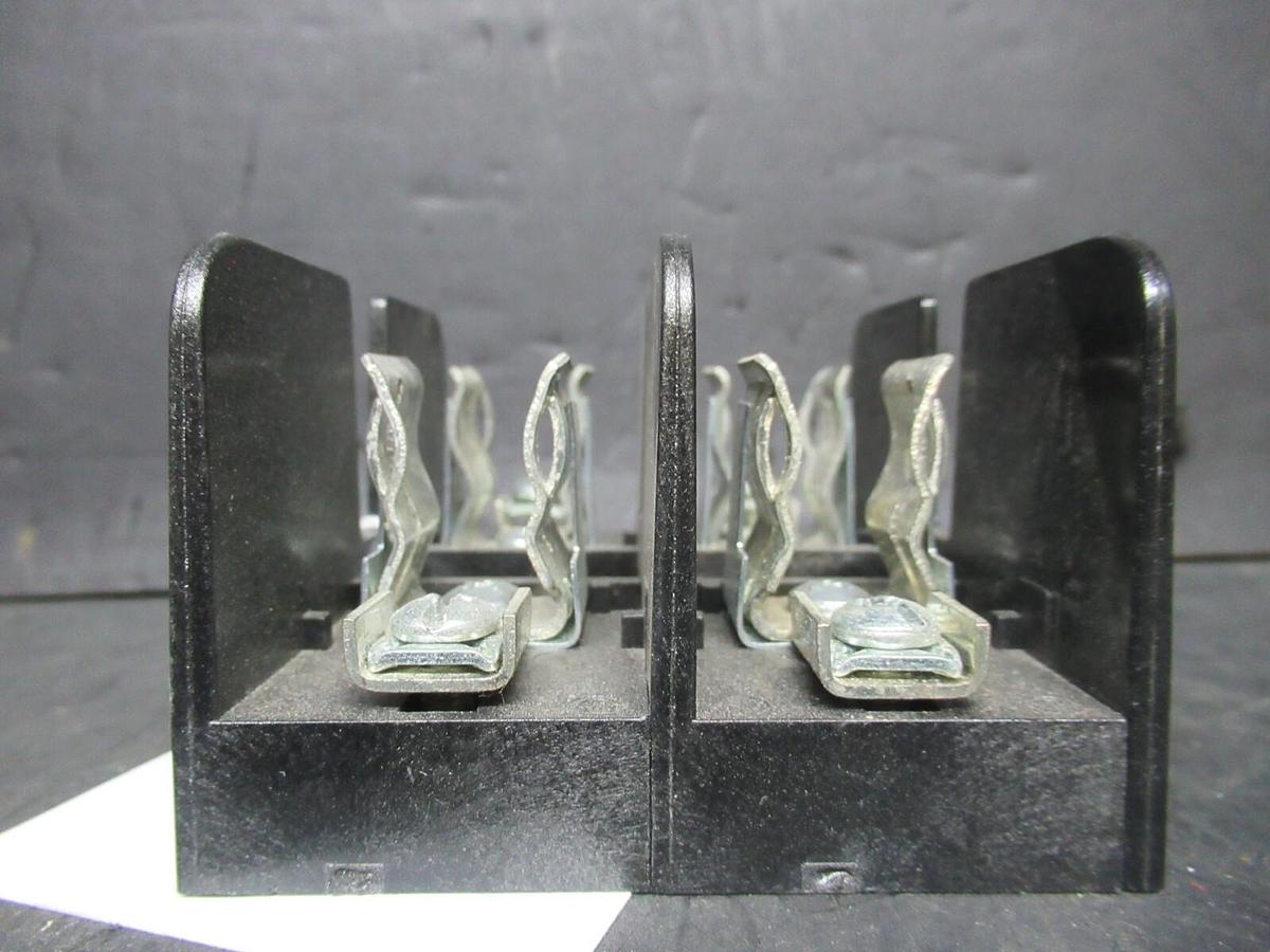 Used GOULD SHAWMUT FUSE BLOCK 60327J 600 VOLT 30 AMP CLASS J FUSES 2-POLE