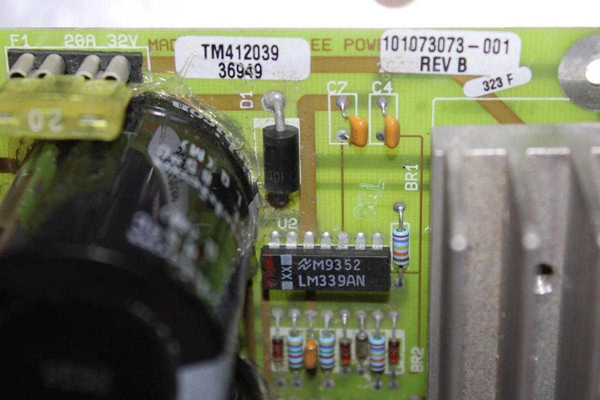 Used EATON POWERWARE POWER SUPPLY CIRCUIT BOARD 101073073-001 REV. B 131304311-001-P1