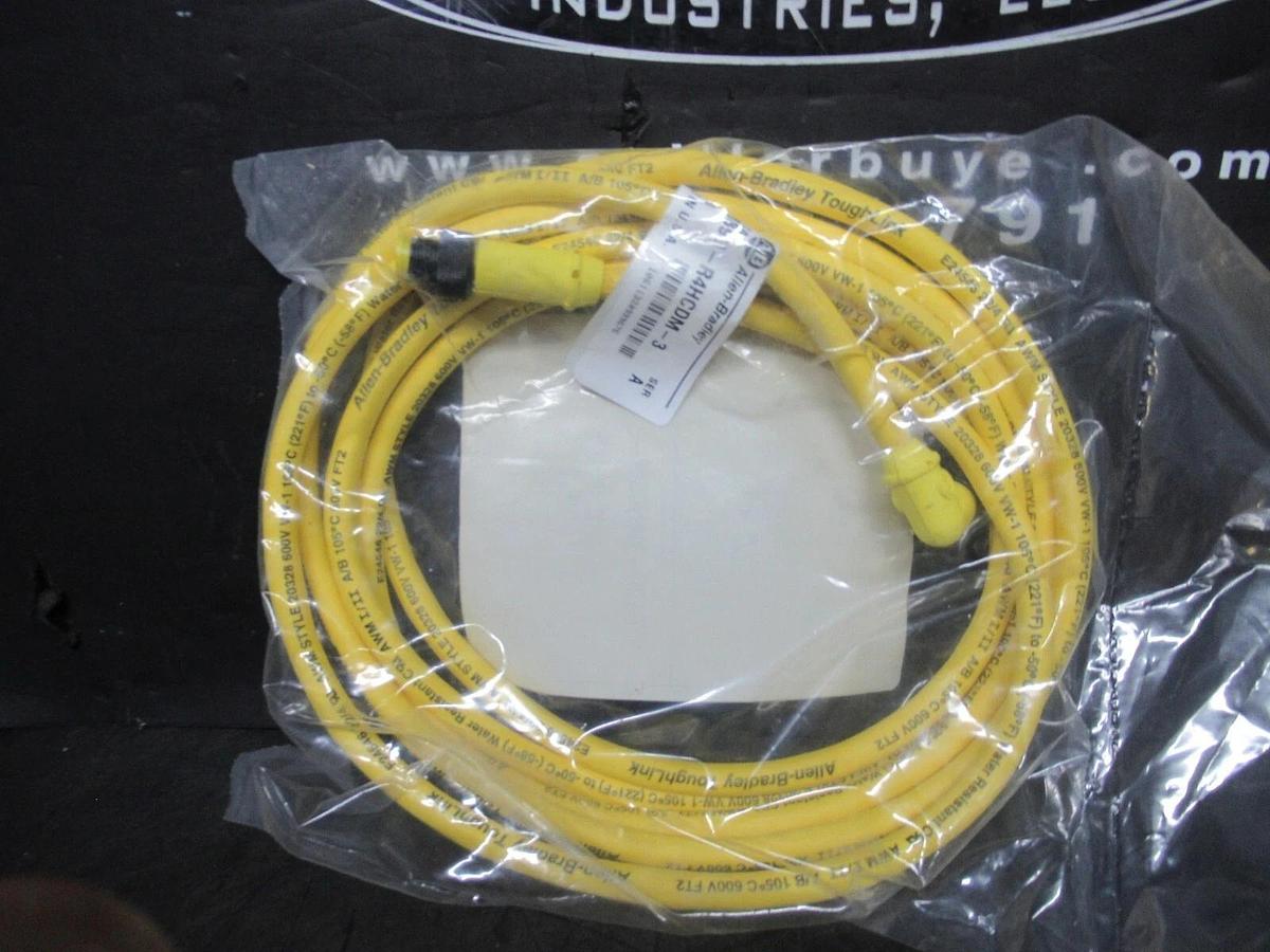 NEW IN BAG ALLEN-BRADLEY 889D-R4HCDN-3 4-PIN MALE AND 4-PIN RIGHT ANGLE FEMALE