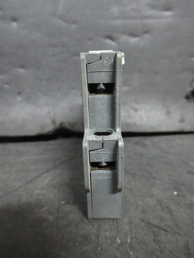 Used ABB MECHANICAL INTERLOCK / AUXILLIARY CONTACT CAL5-11 600 VOLT 16 AMP A600