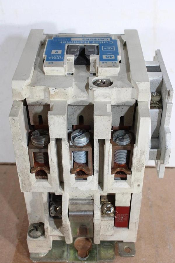 Used CUTLER HAMMER CONTACTOR CN15GN3 NEMA 2 45 AMP 600 VAC 3-POLE 3-PHASE