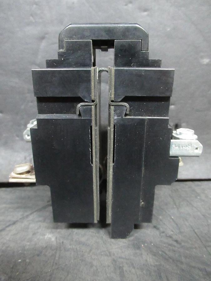 Used BULLDOG ELECTRIC / PUSHMATIC BREAKER P-280 46011 30 AMP 240 VAC 2-POLE