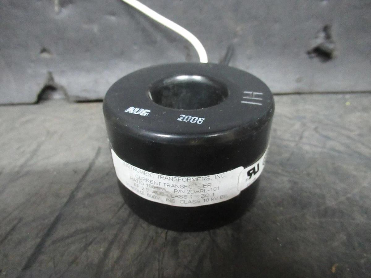 Used INSTRUMENT CURRENT TRANSFORMER 2DARL-101 RATIO: 100:5 A RF: 2 50-400 HZ 600 V