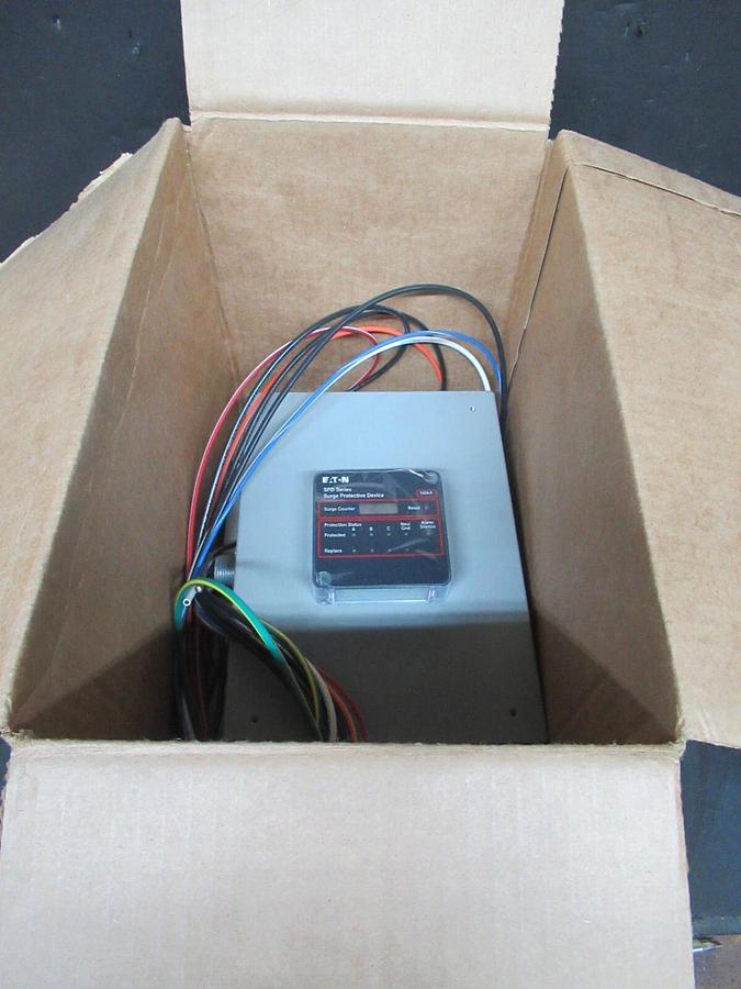 NEW SURPLUS EATON SURGE PROTECTIVE DEVICE SPD160208Y3K TYPE 1 ENCLOSURE