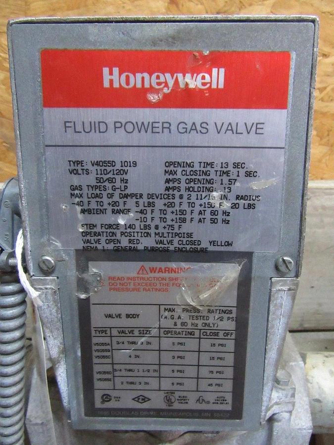 Used HONEYWELL FLUID POWER GAS VALVE V4055D-1019 110/120V GAS TRAIN 2.5"