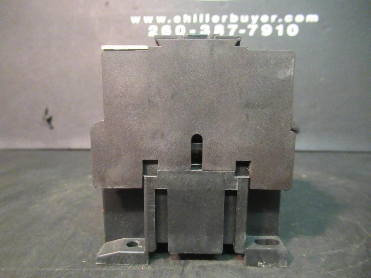 Used RAM CONTACTOR RI1D1840 RI1-D18-10 600 VAC 32 AMP 15 HP COIL: 120 VOLT