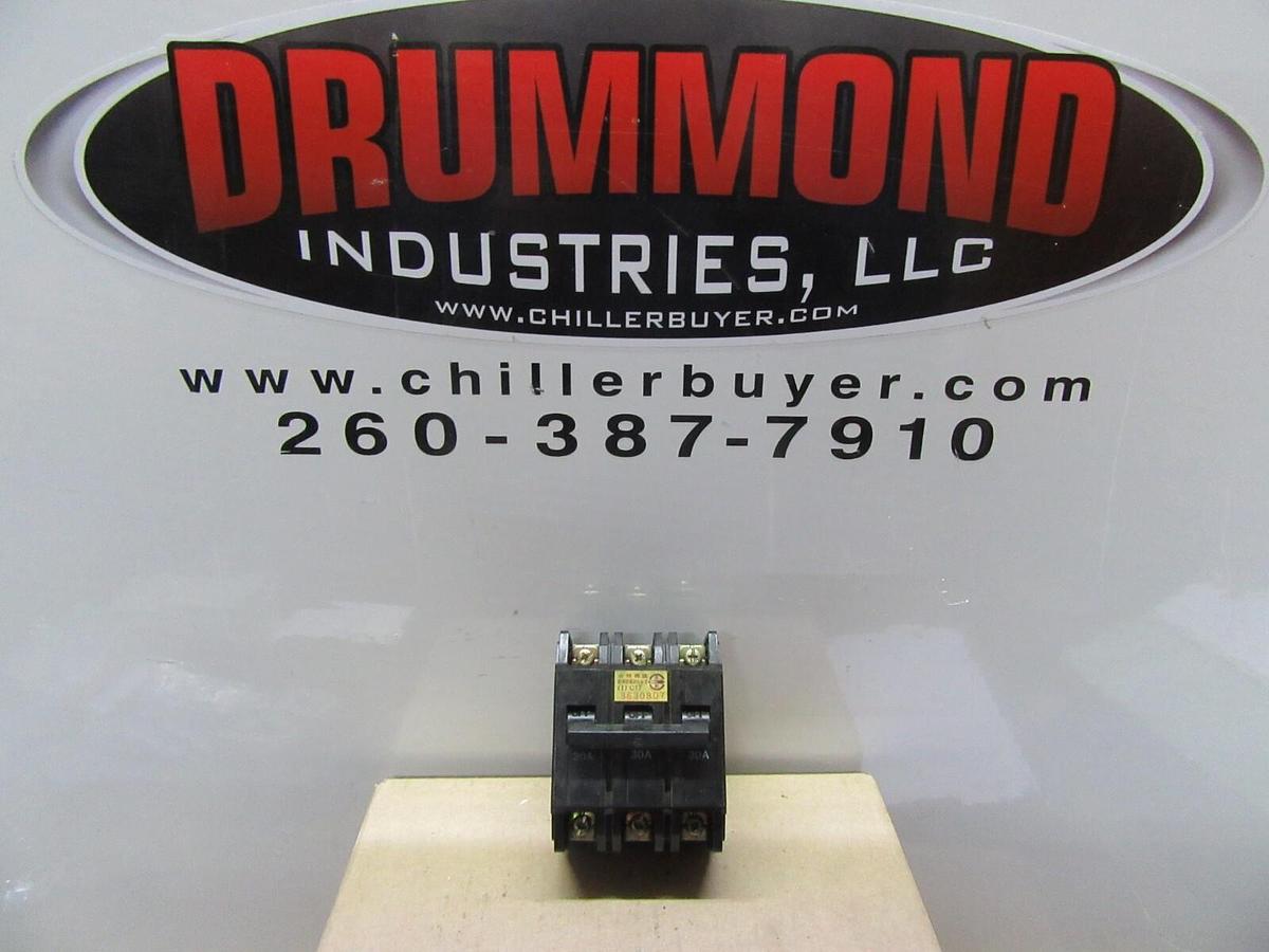 Used IM MOLDED CASE CIRCUIT BREAKER BH-50AF 220 VOLT 30 AMP 3-POLE 50/60 HZ