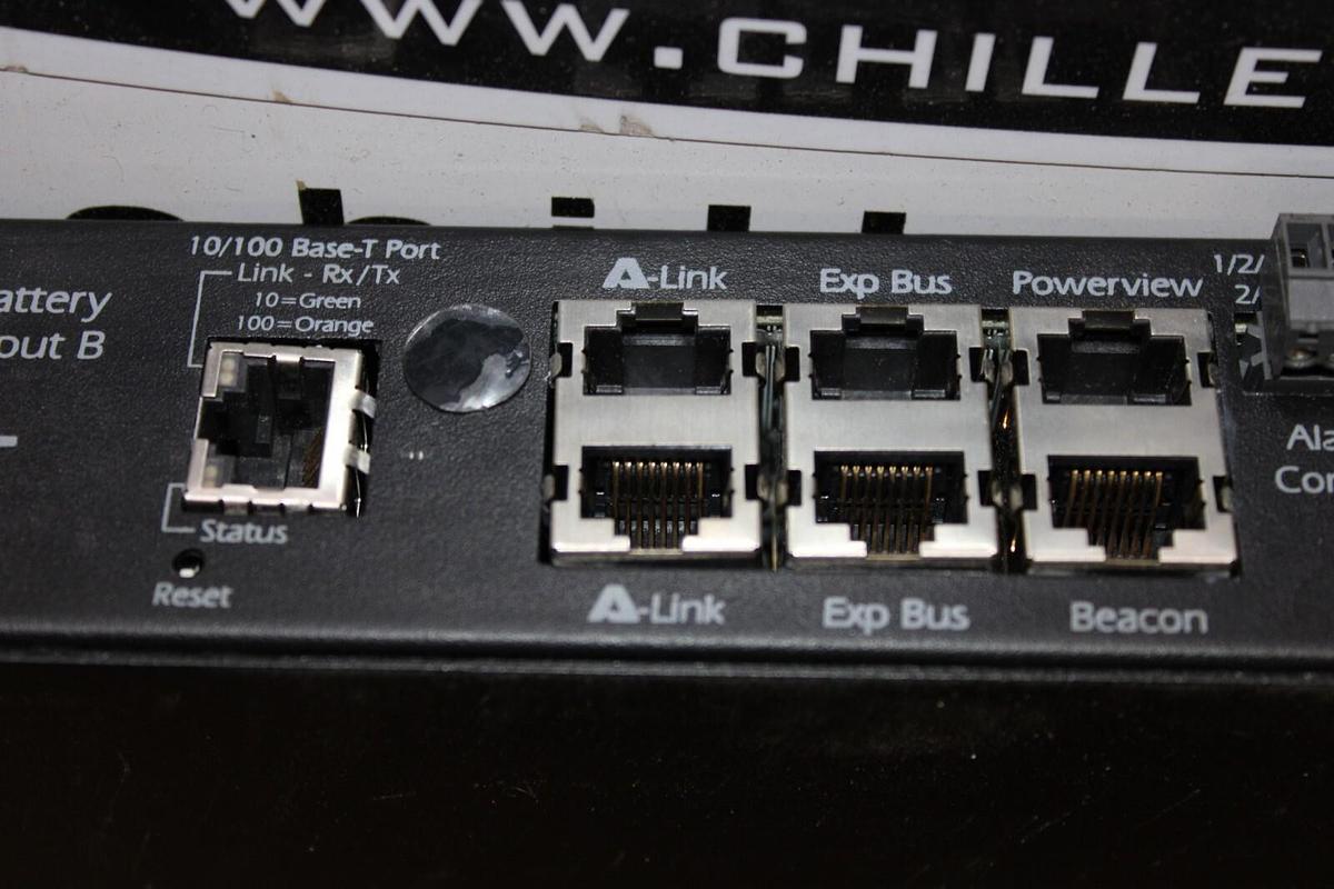 Used SCHNEIDER BATTERY MANAGEMENT MODULE AP9922/AP9922S 600 VDC 72 WATT 0.75 AMP