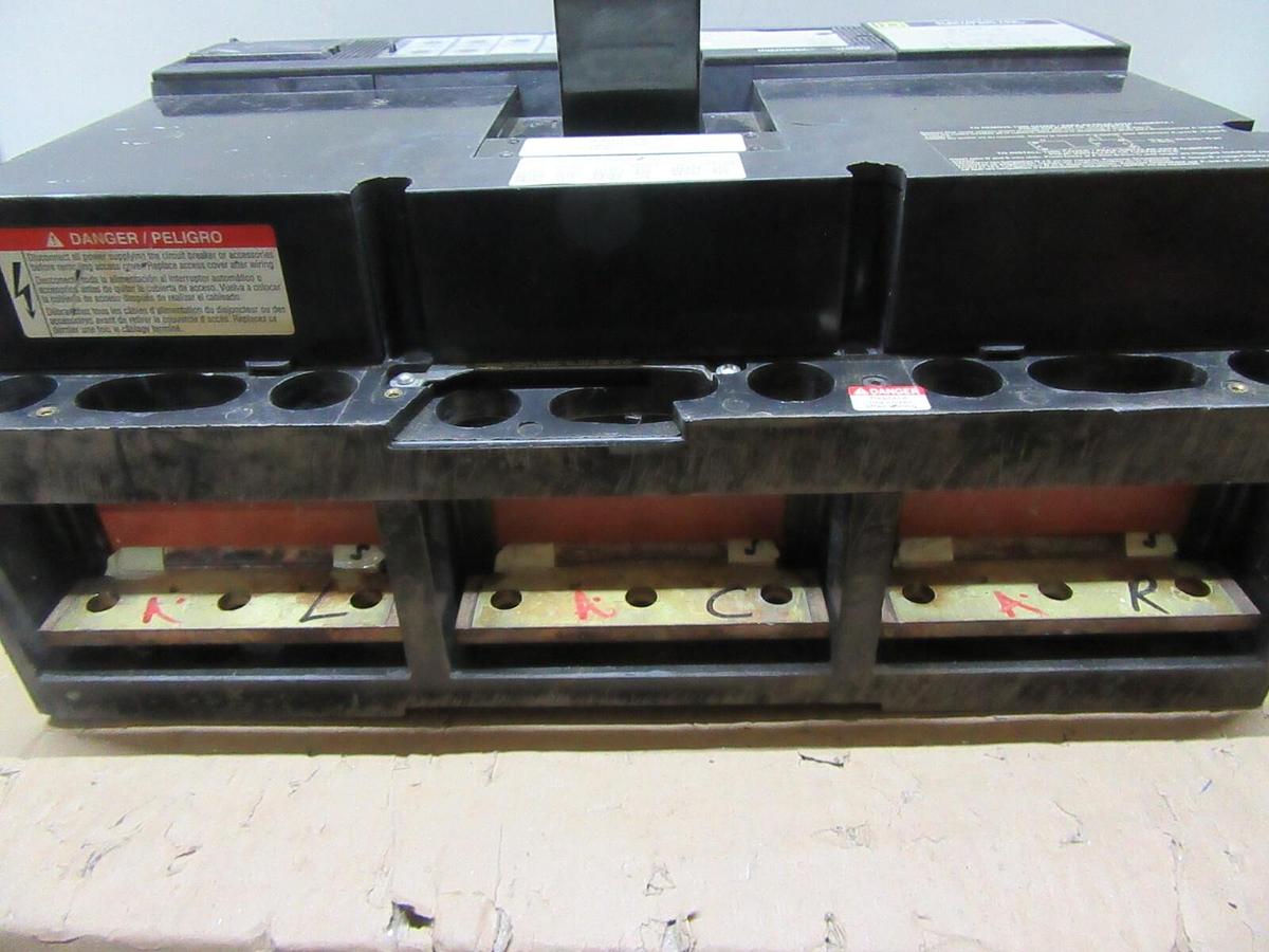 Used SQUARE D CIRCUIT BREAKER NXP361200GMT 1200 AMP 600 VAC 3-POLE W/ ARP100 PLUG