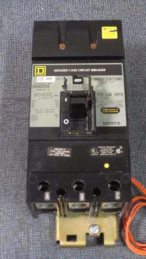 Used SQUARE D I-LINE BREAKER KH36225G 225 AMP 600 V 3 POLE W/ GROUND FAULT SHUNT