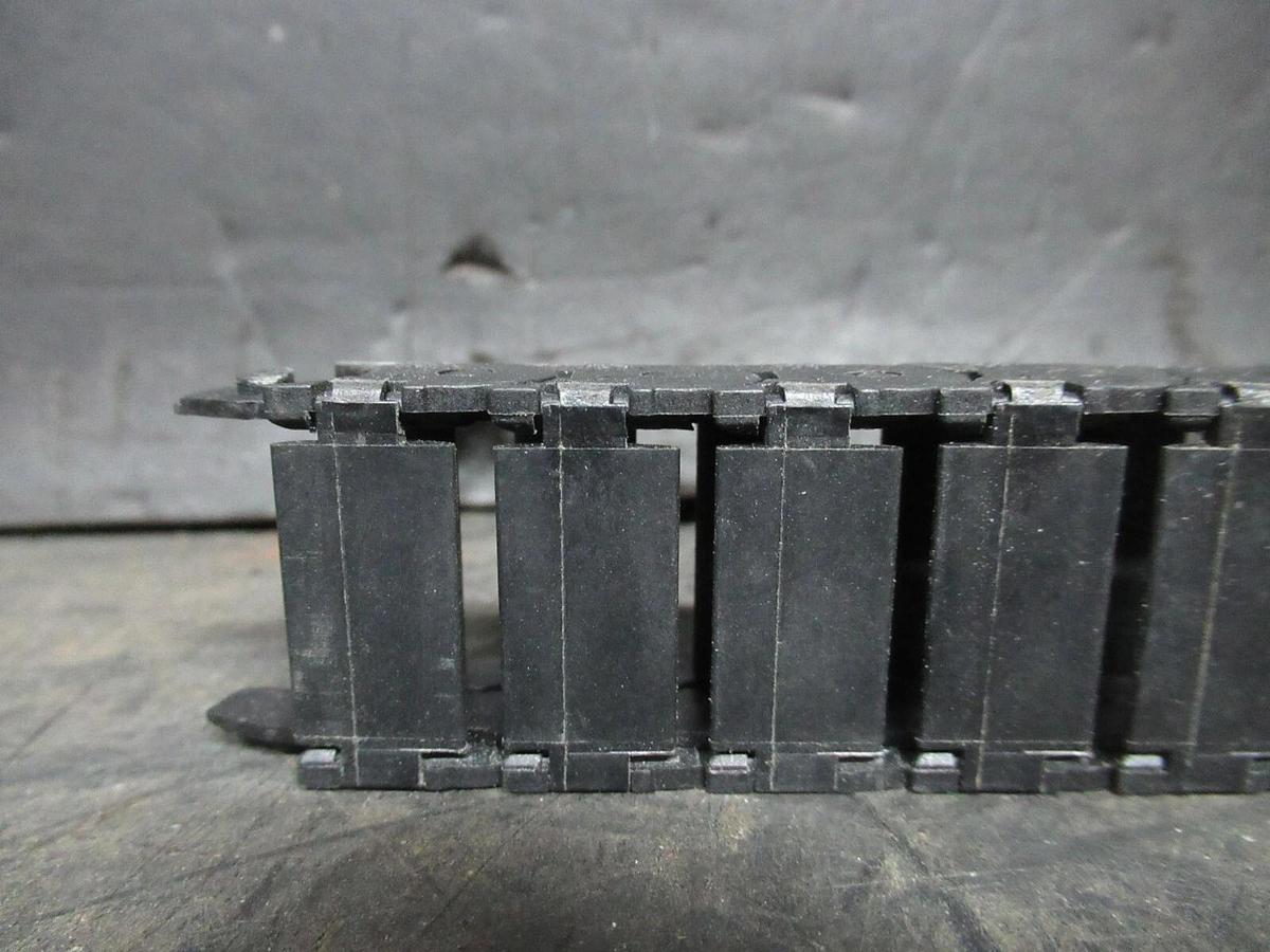 Used OKSO PLASTIC WIRE TACK 6 1/2" LENGTH X 1" WIDTH X 1/2" TALL KR-37 0130.20