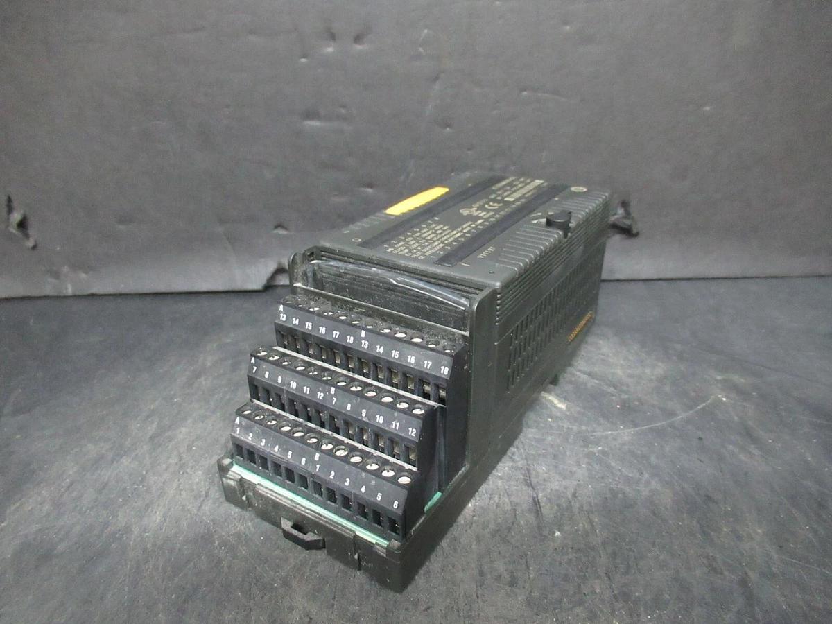 Used GE FANUC INPUT I/O AND OUTPUT RELAY IC200CHS022L W/ IC200MDD845L **WARRANTY**