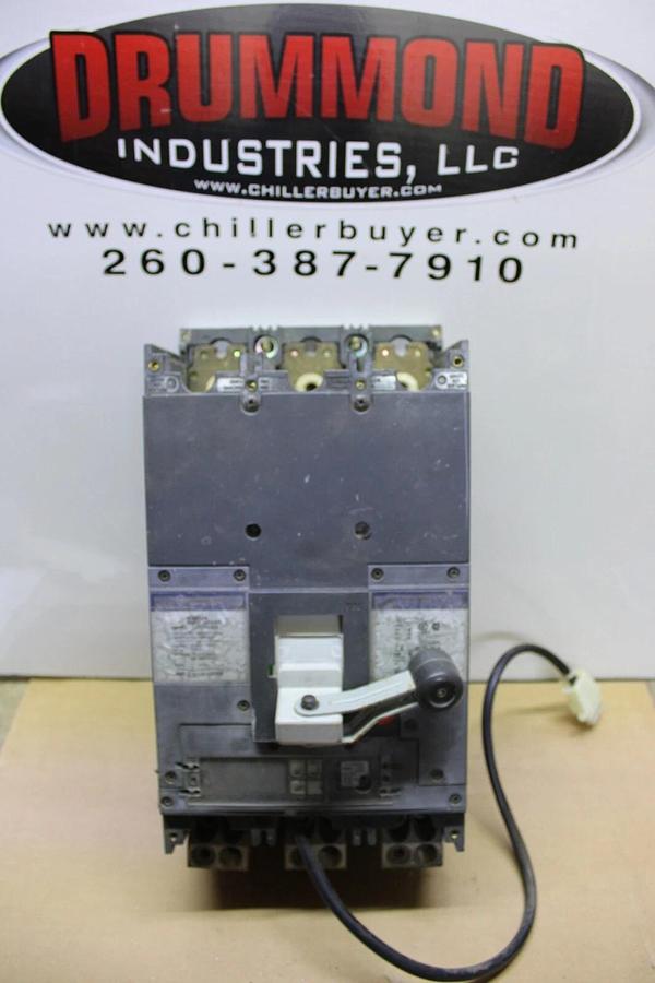 Used GE SPECTRA RMS HI-BREAK CIRCUIT BREAKER SKHB36BC0800 800 AMP 600 VAC