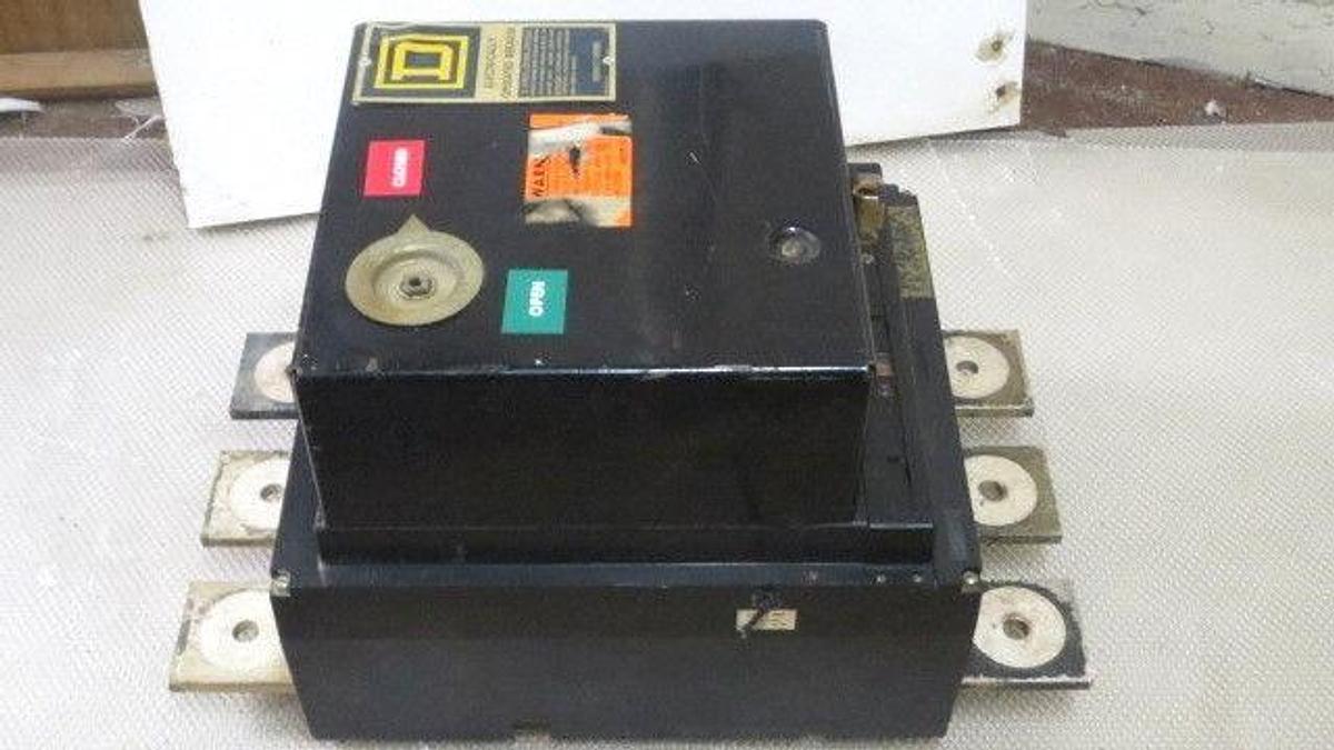 Used SQUARE D ELECTRICALLY OPERATED BREAKER 2,000 AMP W/ SHUNT TRIP & LEADS CPF360000
