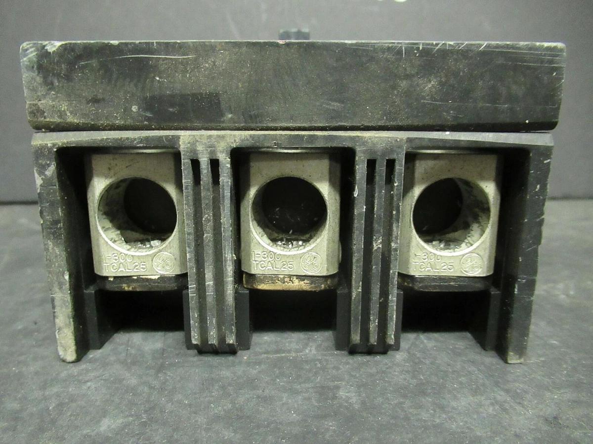 Used 225 AMP GE BREAKER TQD32225 240 VAC 3 POLE **30 DAY WARRANTY INCLUDED**