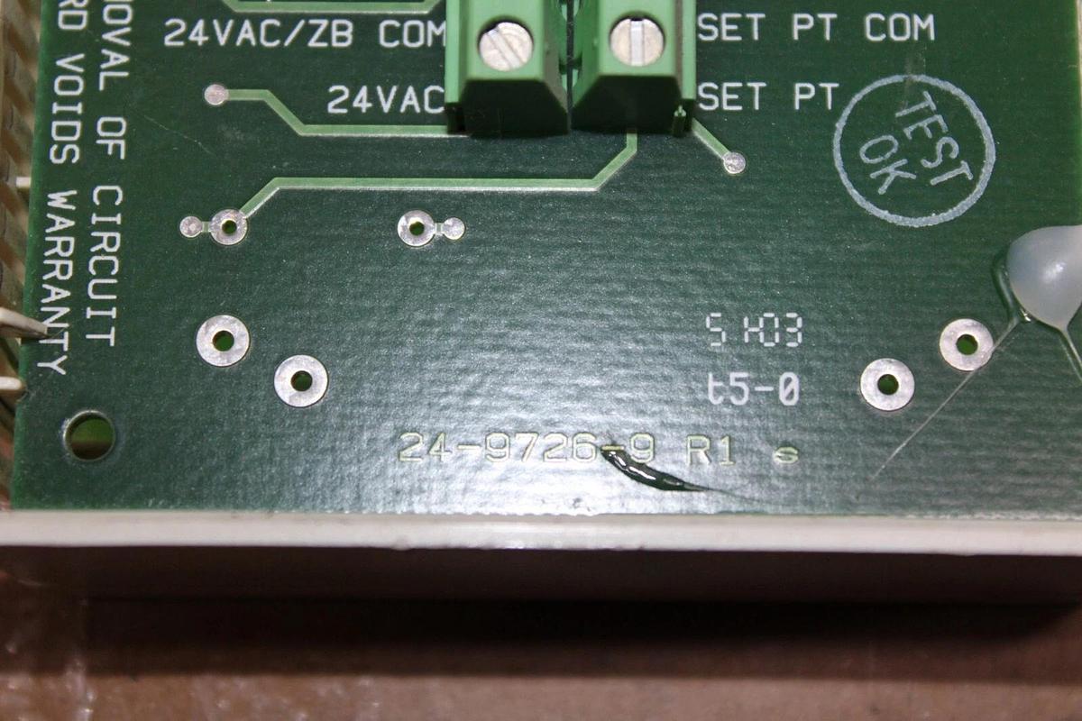 Used JOHNSON CONTROLS TEMPERATURE SENSOR TE-67NT-0N00 REV. E 24-9726-9