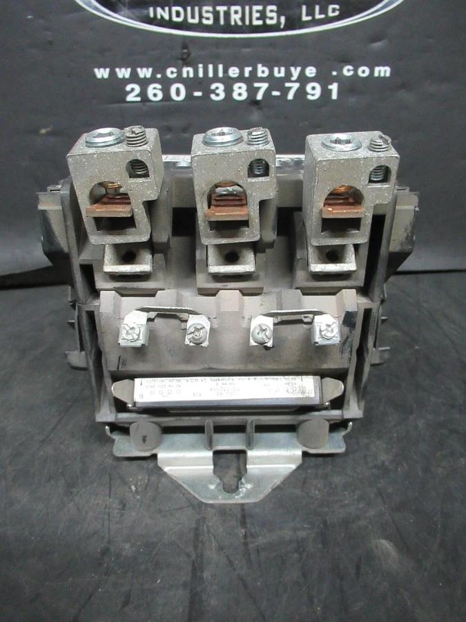 Used SIEMENS CONTACTOR 42HF35AA 600 VAC 120 AMP 3-PHASE COIL: 240 VOLT