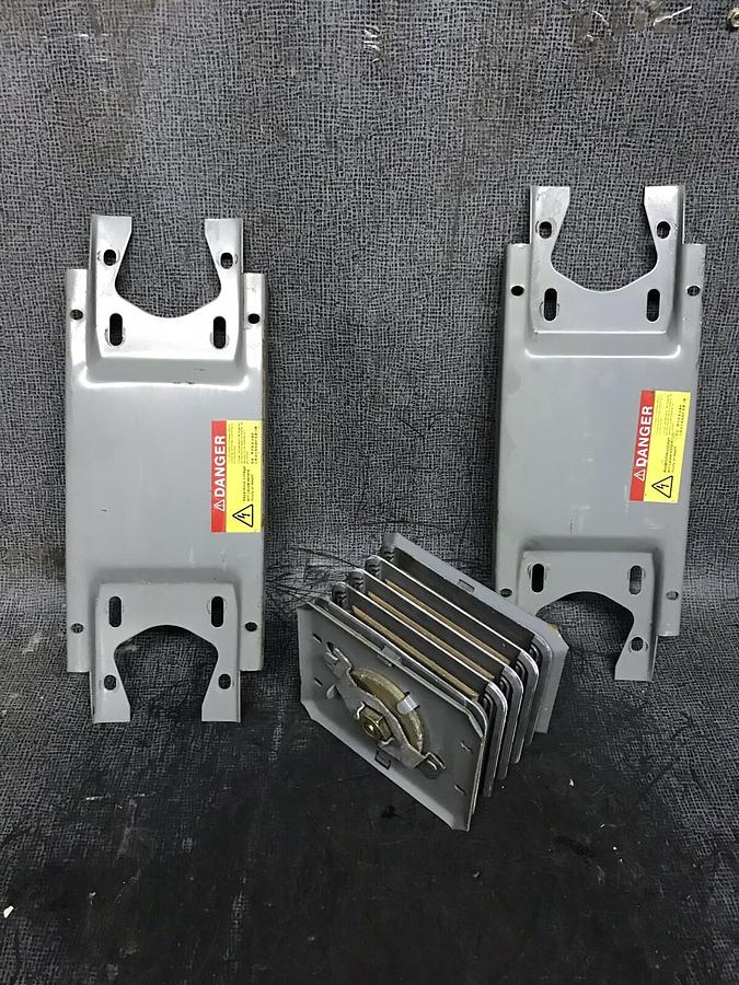 Used SQUARE D I-LINE II BUSWAY JOINT PACK 1200 AMP COPPER 4 WIRE W/ COVER PLATES