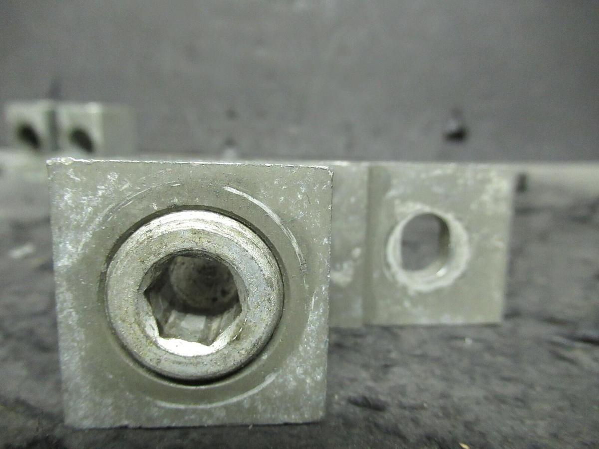 Used (3) QTY ILSCO TA-500-1 (SINGLE) BARREL MECHANICAL CONNECTOR LUG TAP 500 MCM - 4