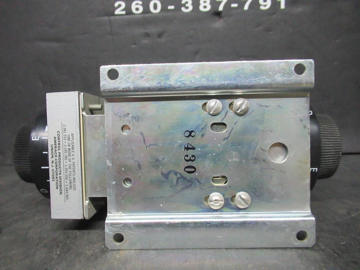 Used AGASTAT TIME DELAY RELAY 2-20 SECONDS 7032CC 24 VDC VOIL 600 VAC 10 AMP