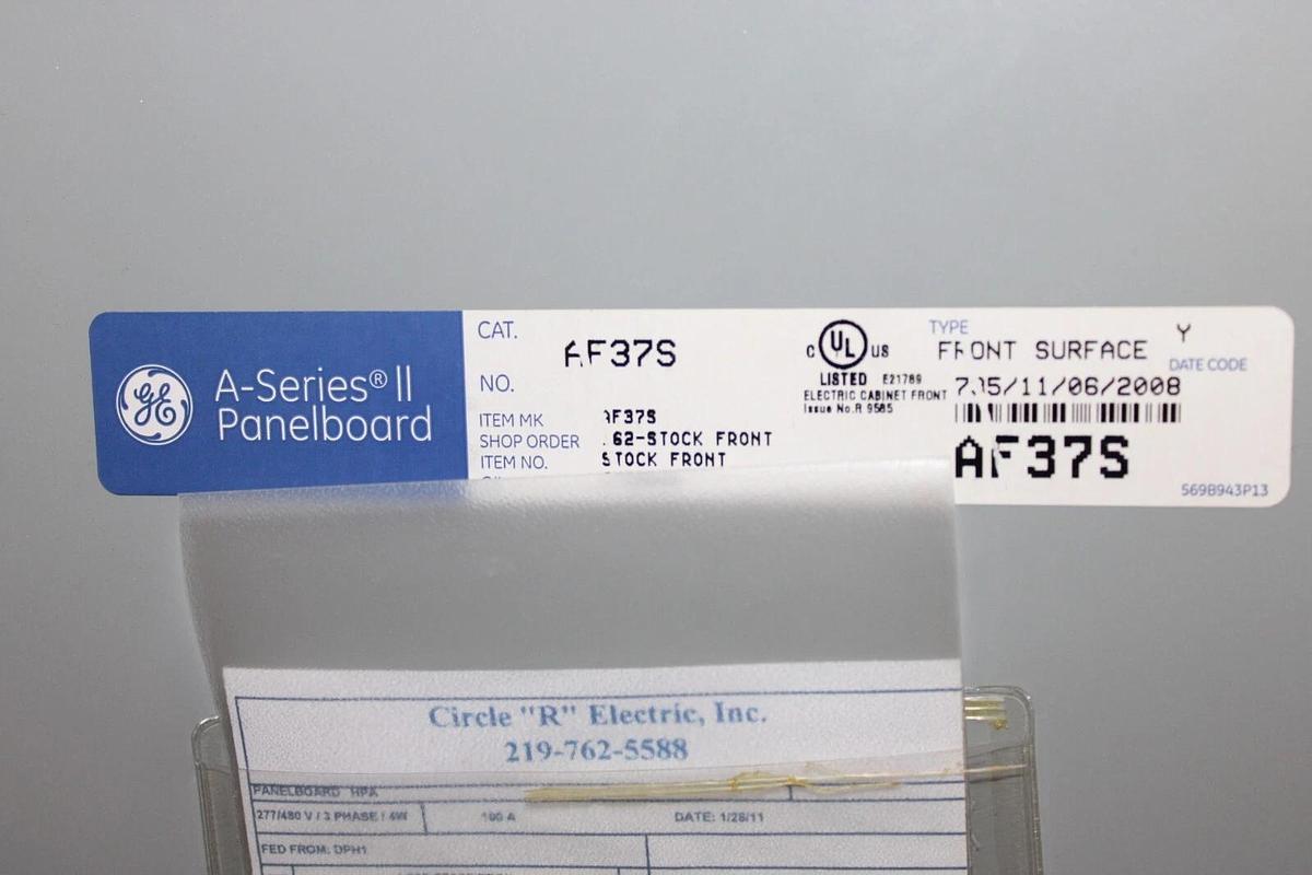 Used GENERAL ELECTRIC SERVICE PANELBOARD AB37B 125 AMP 480Y/277V 3-PHASE NEMA 1