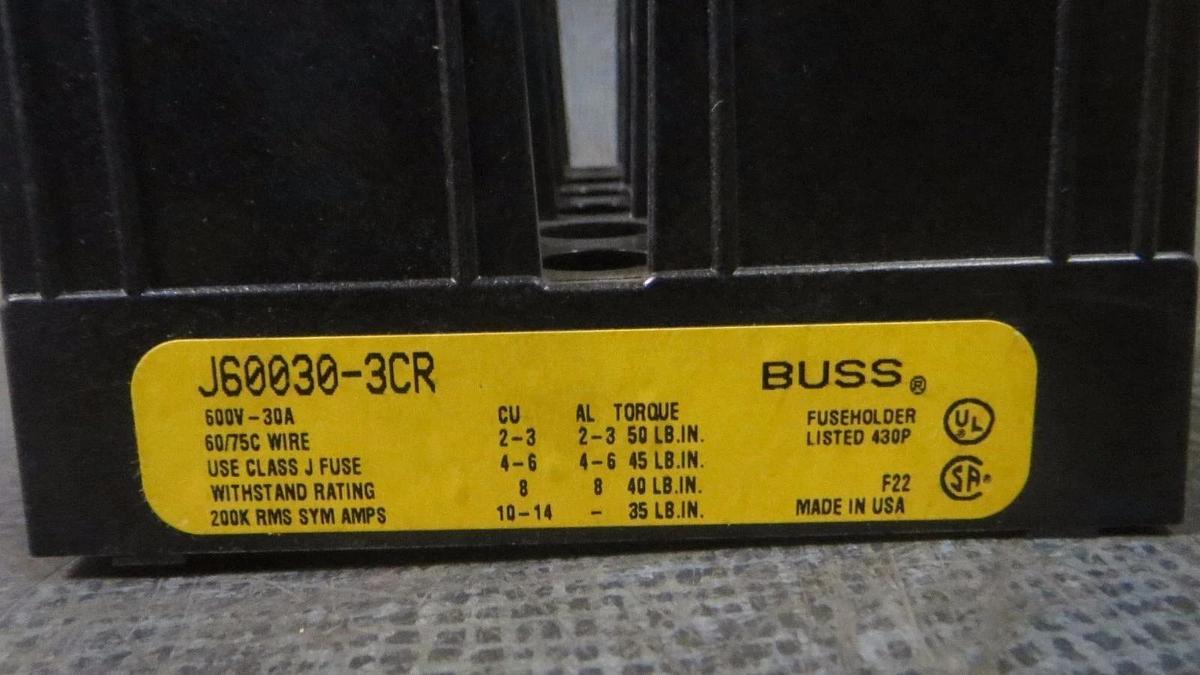 Used **SET OF 2** BUSS BLOCK FUSE HOLDERS 30 AMP // 600V  MODEL: J60030-3CR
