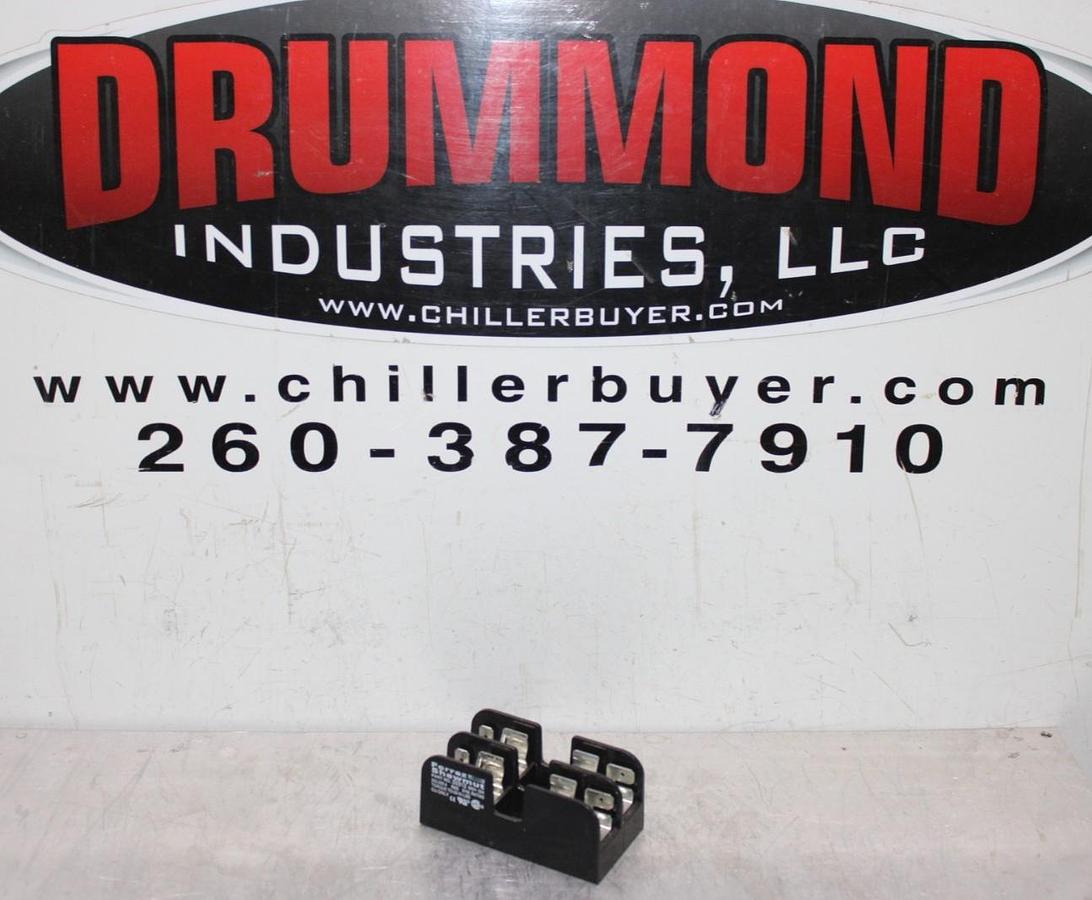 Used FERRAZ SHAWMUT FUSE LUG 30312 600 VAC 30 AMP 2-POLE COPPER ONLY *WARRANTY*