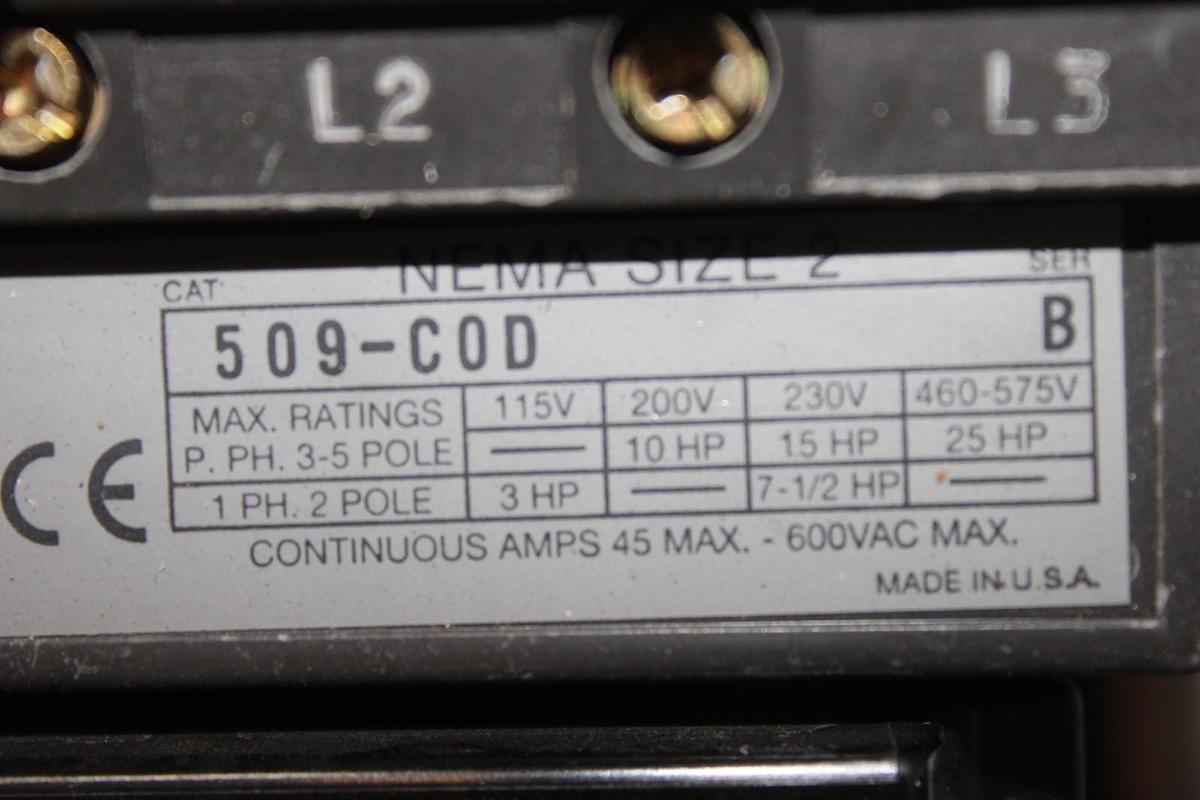 Used SIEMENS NEMA 1 ENCLOSED COMBINATION STARTER W/ SIZE 2 509-C0D & MCS606R SWITCH