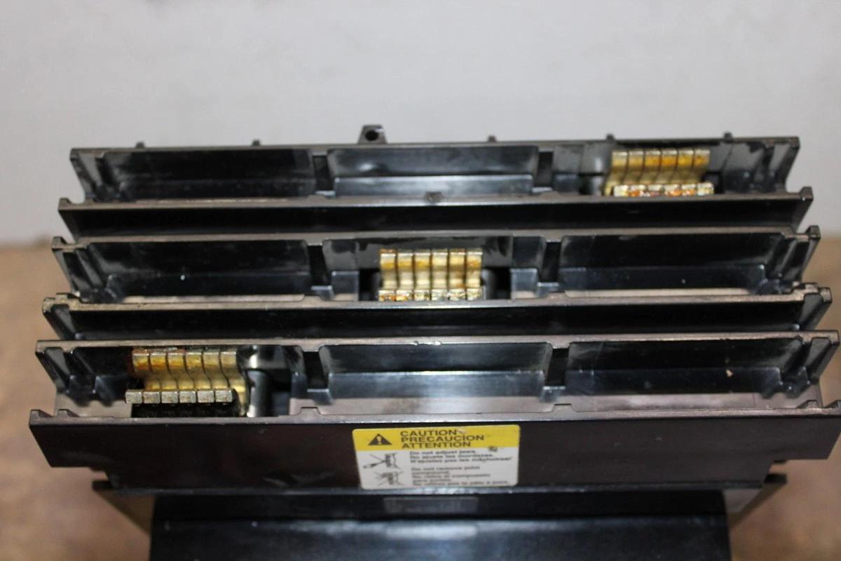 SQUARE D POWERPACT I-LINE CIRCUIT BREAKER MJA36600 600 AMP 3-POLE 600 VAC