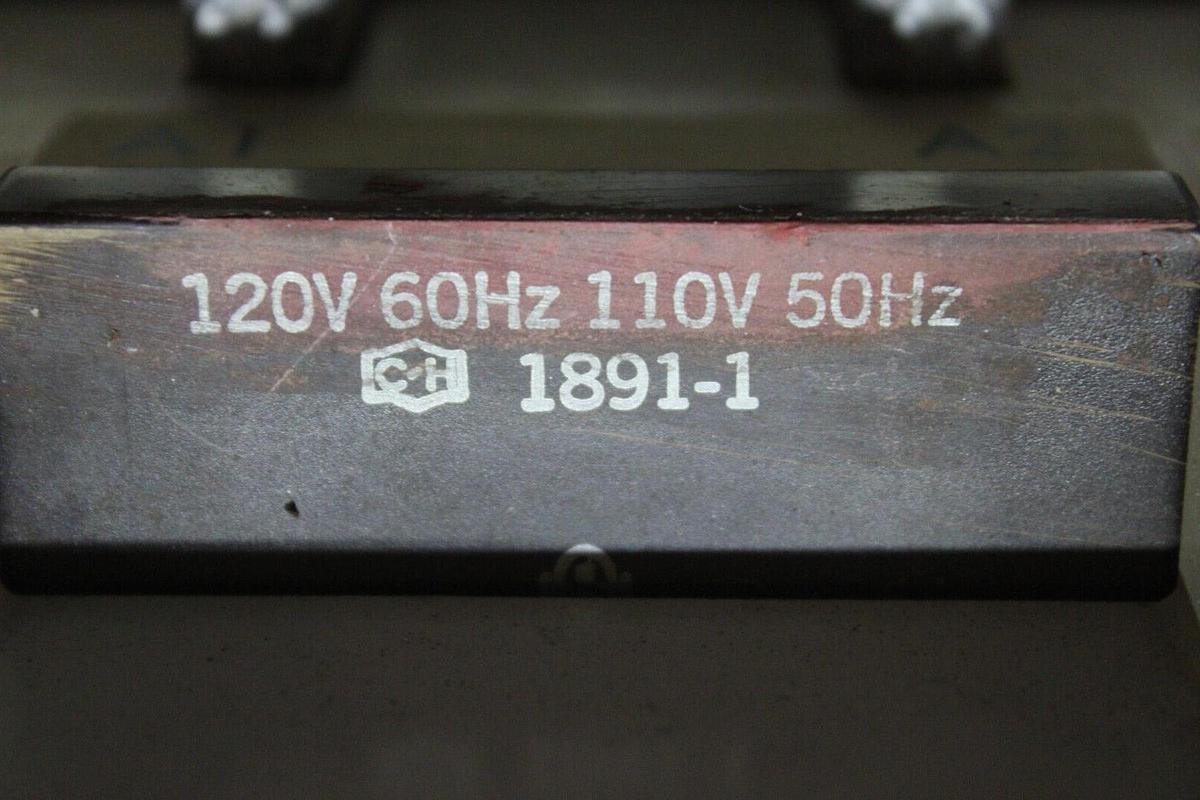 Used CUTLER HAMMER CONTACTOR C825LN6 360 AMP 600 VOLT 3-POLE 3-PHASE COIL: 120 VOLT
