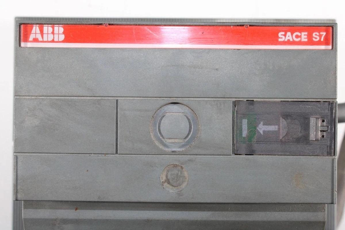 Used ABB CIRCUIT BREAKER SACE S7 1200 AMP 3-POLE W/ M7-2 MOTOR OPERATOR & ACCESSORIES