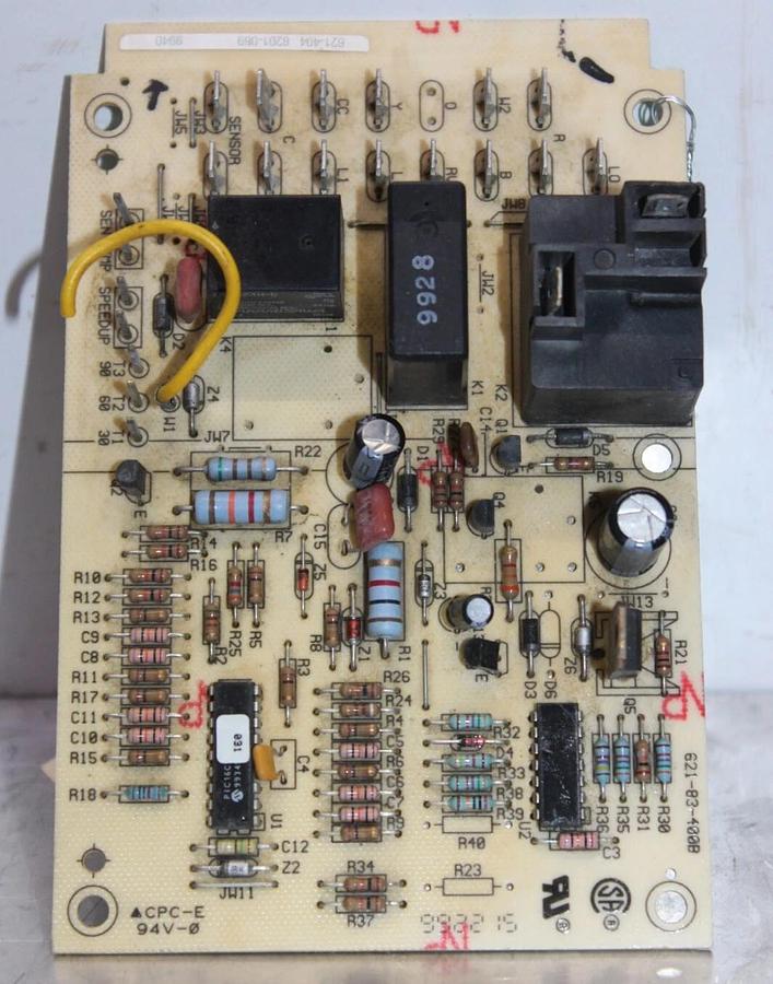 Used ICP HEIL TEMPSTAR FURNACE CONTROL CIRCUIT BOARD 621-83-400B 621-404 8201-069