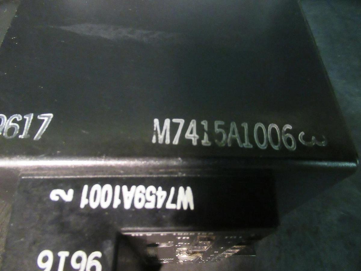 Used HONEYWELL / YORK ACTUATOR W7415A10063 WITH DCV ECONOMIZER CONT. M7459A10012